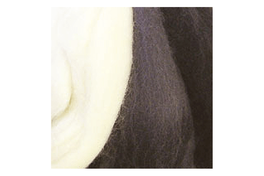 Skacel Artfelt Roving 50g.