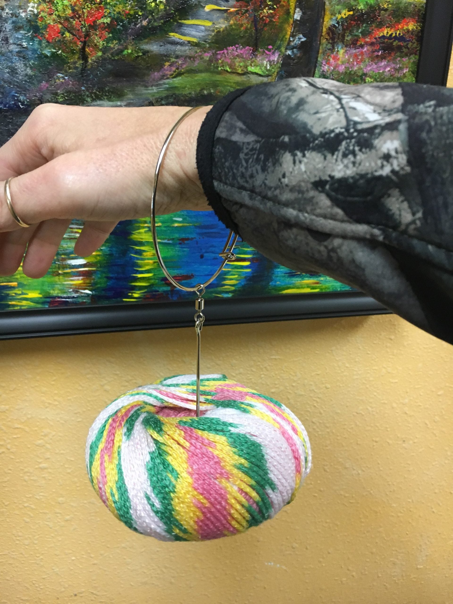 Steel Wrist Ball Holder